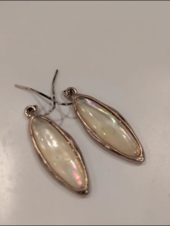 Elegant Faux Rose Gold Mother-of-Pearl Drop Elongated Earrings - Picture 1 of 2